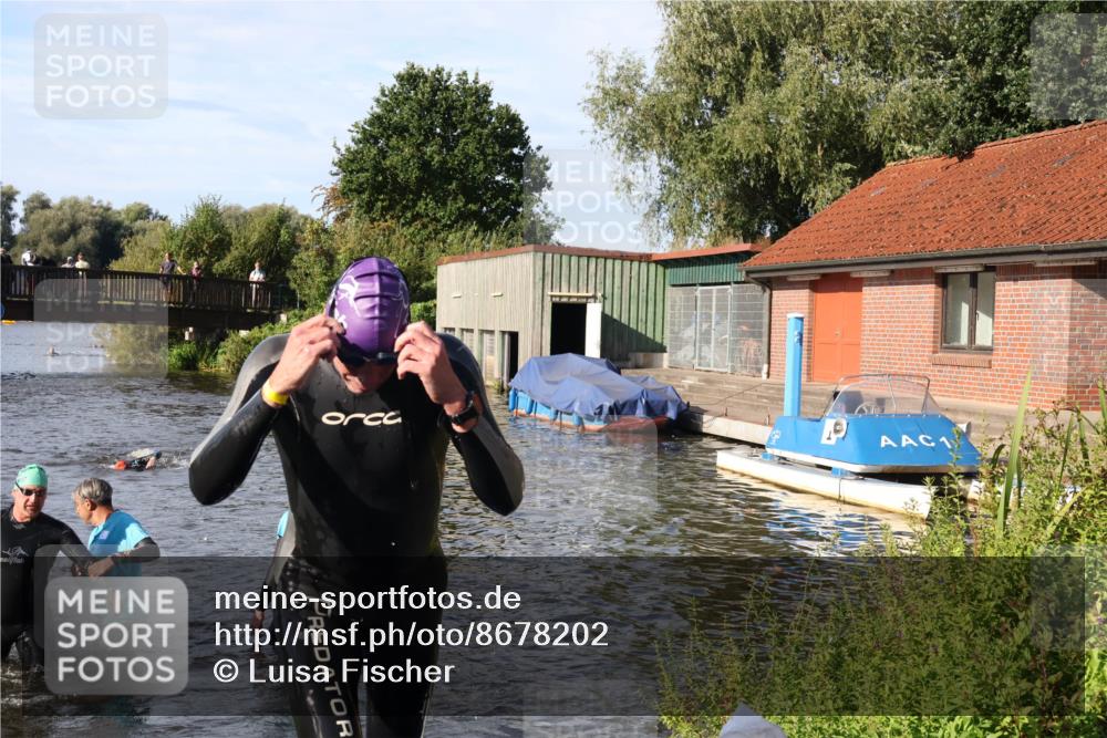 31.08.2025 - Elbe Triathlon Hamburg Luisa Fischer http://msf.ph/oto/8678202 31.08.2025 09:23:12 Schwimmen 739, 744, 768 meine-sportfotos.de