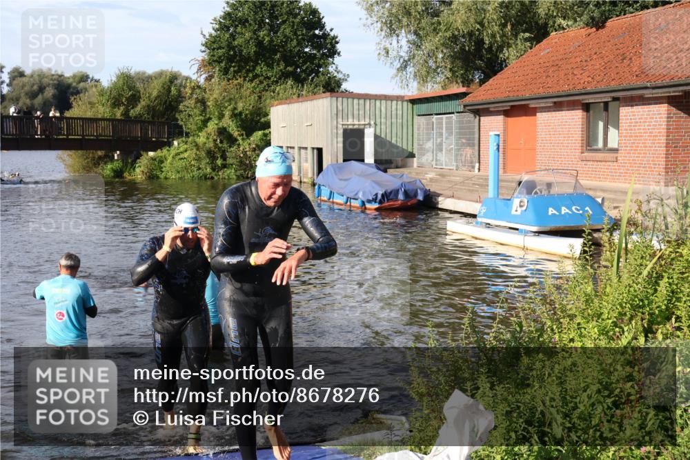 31.08.2025 - Elbe Triathlon Hamburg Luisa Fischer http://msf.ph/oto/8678276 31.08.2025 09:23:57 Schwimmen 701, 775 meine-sportfotos.de
