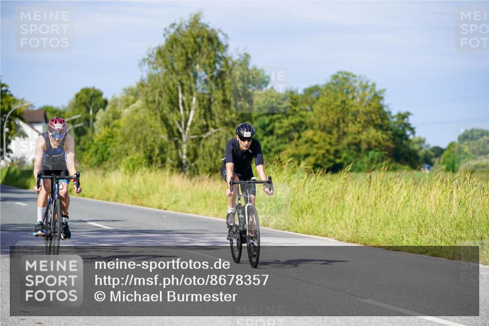 31.08.2025 - Elbe Triathlon Hamburg Michael Burmester http://msf.ph/oto/8678357 31.08.2025 10:34:37 Radfahren 404, 947, 968, 1078, 1150, 1204, 1221 meine-sportfotos.de