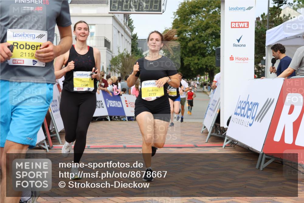 31.08.2025 - 21. Blankeneser Heldenlauf Strokosch-Dieckow http://msf.ph/oto/8678667 31.08.2025 10:26:06 Ziel 2736, 2777, 2342, 2671, 2193, 2447, 2119, 2118 meine-sportfotos.de