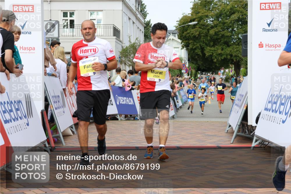 31.08.2025 - 21. Blankeneser Heldenlauf Strokosch-Dieckow http://msf.ph/oto/8679199 31.08.2025 10:25:27 Ziel 2541, 2636, 2363, 2367, 2505, 2504 meine-sportfotos.de