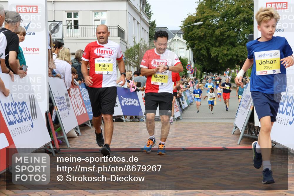 31.08.2025 - 21. Blankeneser Heldenlauf Strokosch-Dieckow http://msf.ph/oto/8679267 31.08.2025 10:25:27 Ziel 2541, 2636, 2363, 2367, 2505, 2504 meine-sportfotos.de