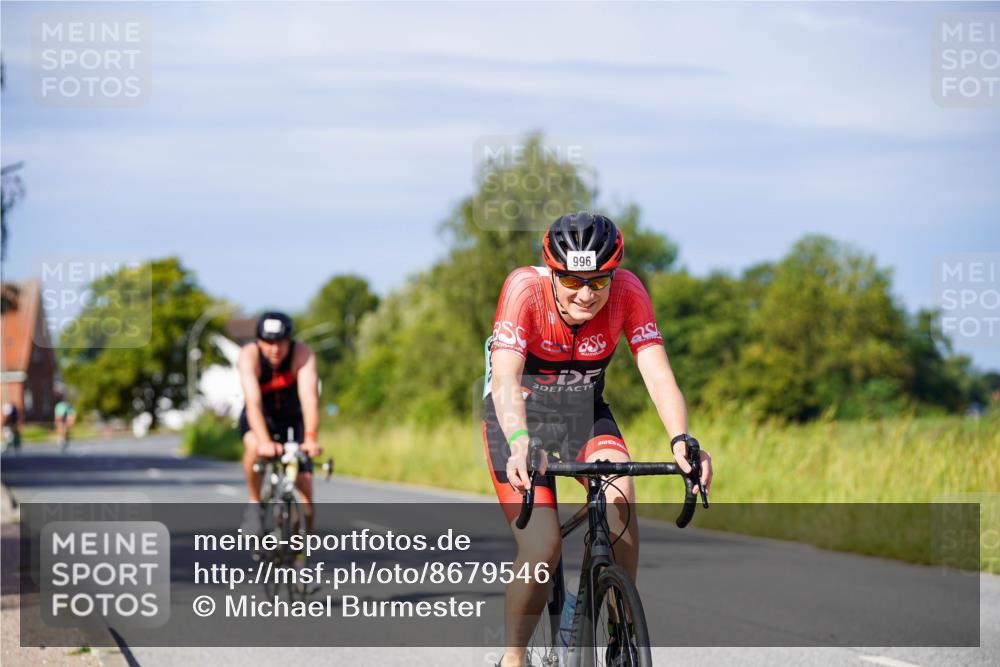 31.08.2025 - Elbe Triathlon Hamburg Michael Burmester http://msf.ph/oto/8679546 31.08.2025 10:39:02 Radfahren 995, 996, 1122 meine-sportfotos.de