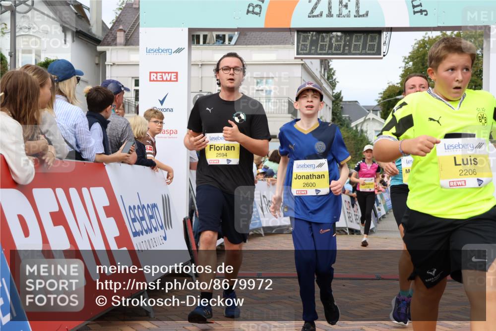 31.08.2025 - 21. Blankeneser Heldenlauf Strokosch-Dieckow http://msf.ph/oto/8679972 31.08.2025 10:30:56 Ziel 2594, 2376, 2209, 2136, 2168, 2600, 2206, 2309, 2310 meine-sportfotos.de