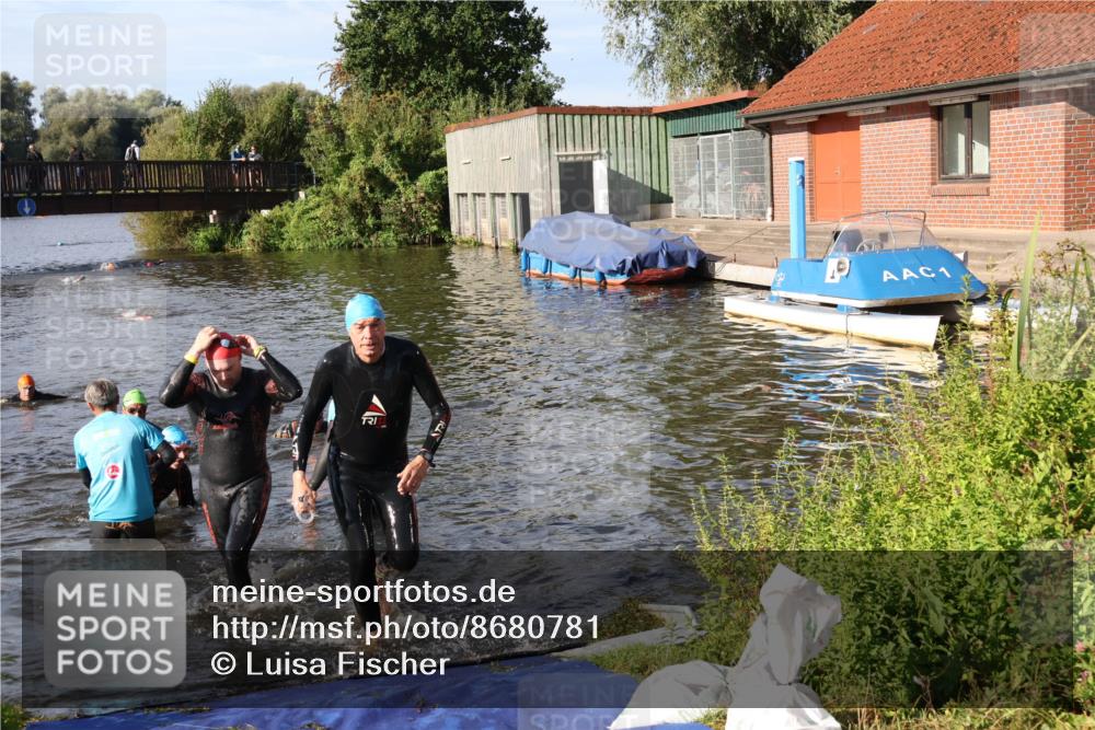 31.08.2025 - Elbe Triathlon Hamburg Luisa Fischer http://msf.ph/oto/8680781 31.08.2025 09:25:08 Schwimmen 564, 671, 699, 704, 741, 745 meine-sportfotos.de