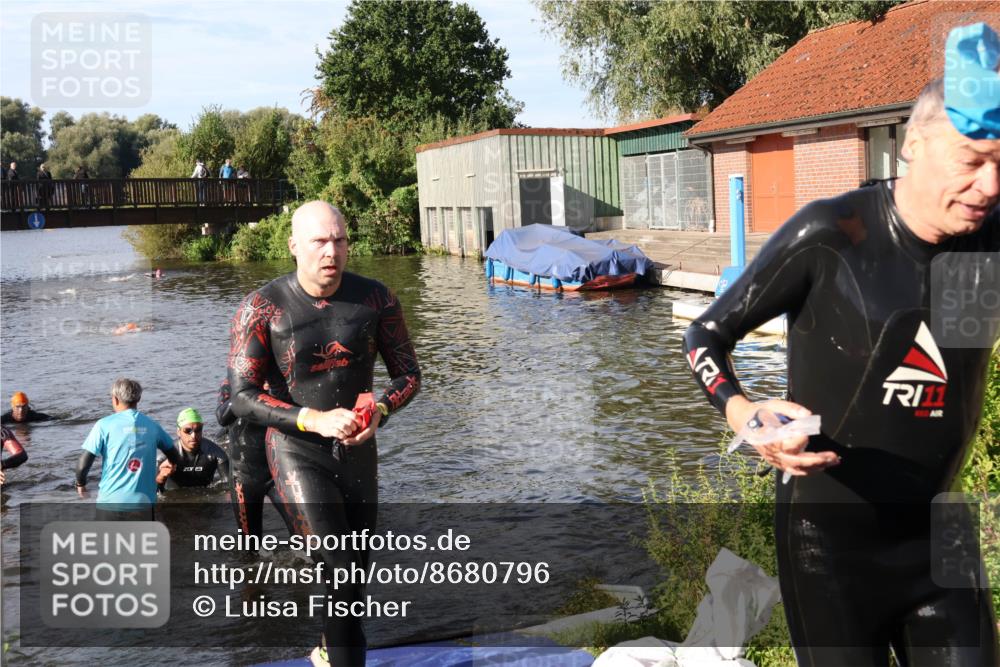 31.08.2025 - Elbe Triathlon Hamburg Luisa Fischer http://msf.ph/oto/8680796 31.08.2025 09:25:11 Schwimmen 564, 671, 704, 735, 736, 745 meine-sportfotos.de