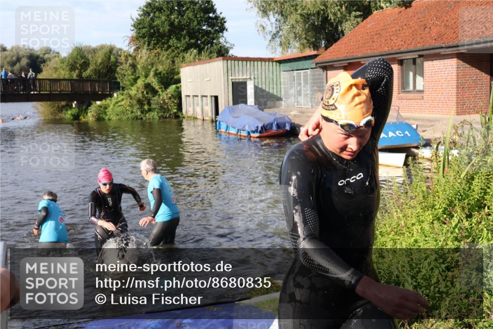 31.08.2025 - Elbe Triathlon Hamburg Luisa Fischer http://msf.ph/oto/8680835 31.08.2025 09:25:50 Schwimmen 774, 778, 849 meine-sportfotos.de
