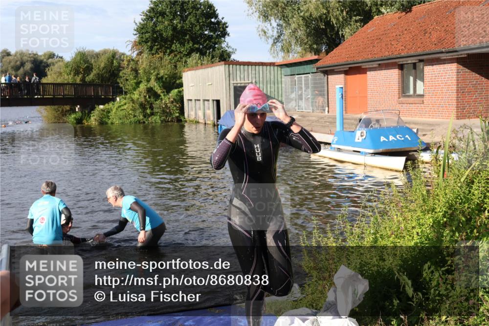 31.08.2025 - Elbe Triathlon Hamburg Luisa Fischer http://msf.ph/oto/8680838 31.08.2025 09:25:53 Schwimmen 774, 778, 849 meine-sportfotos.de