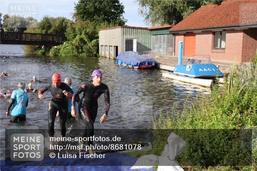 31.08.2025 - Elbe Triathlon Hamburg Luisa Fischer http://msf.ph/oto/8681078 31.08.2025 09:28:56 Schwimmen 591, 830, 840, 848, 900 meine-sportfotos.de