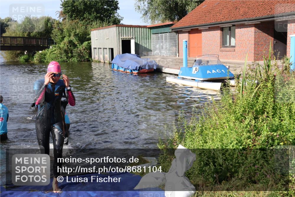 31.08.2025 - Elbe Triathlon Hamburg Luisa Fischer http://msf.ph/oto/8681104 31.08.2025 09:29:06 Schwimmen 732, 797, 835, 840, 851, 900, 910 meine-sportfotos.de