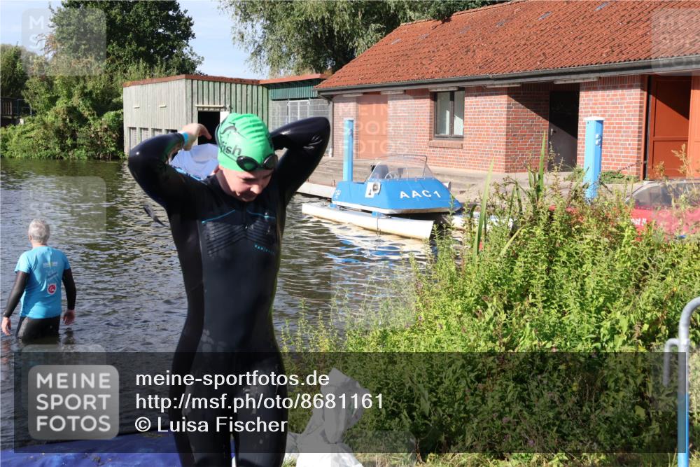 31.08.2025 - Elbe Triathlon Hamburg Luisa Fischer http://msf.ph/oto/8681161 31.08.2025 09:29:45 Schwimmen 853 meine-sportfotos.de