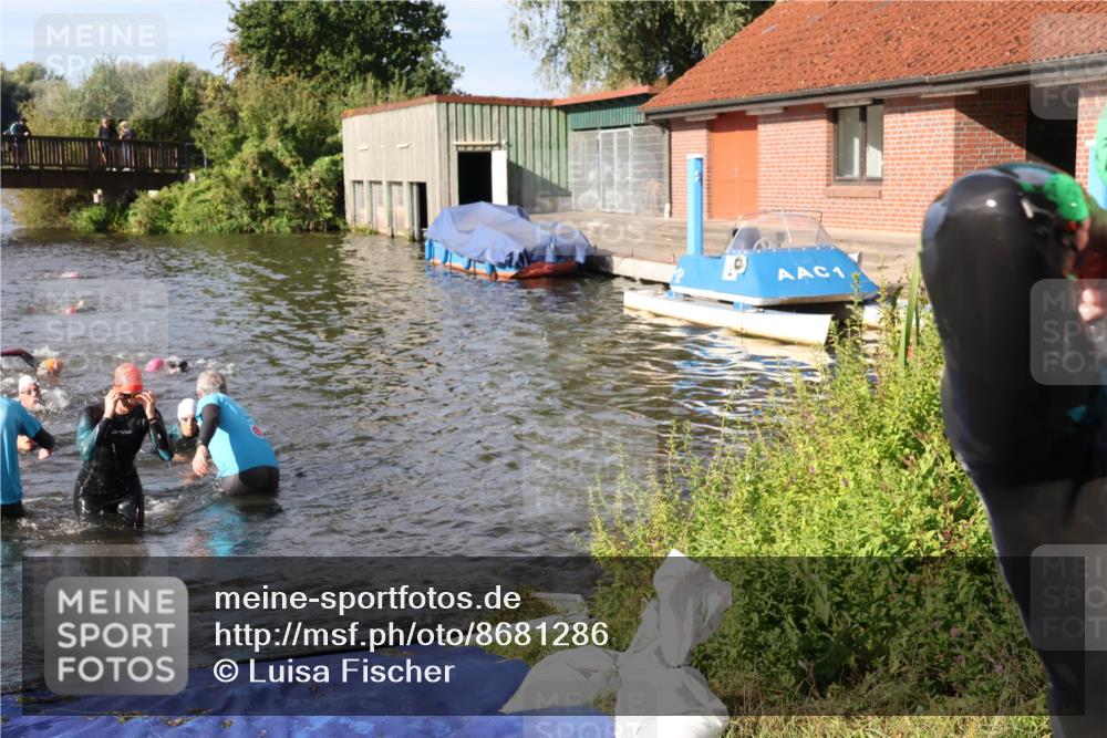 31.08.2025 - Elbe Triathlon Hamburg Luisa Fischer http://msf.ph/oto/8681286 31.08.2025 09:31:16 Schwimmen 829, 833, 837, 893, 919, 929 meine-sportfotos.de