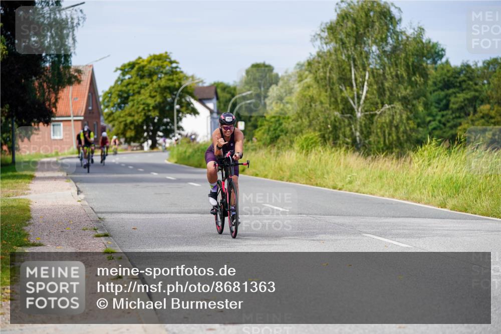31.08.2025 - Elbe Triathlon Hamburg Michael Burmester http://msf.ph/oto/8681363 31.08.2025 10:56:13 Radfahren 1152, 1435, 1600 meine-sportfotos.de