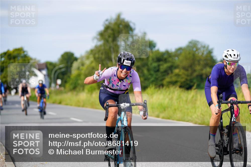 31.08.2025 - Elbe Triathlon Hamburg Michael Burmester http://msf.ph/oto/8681419 31.08.2025 10:56:33 Radfahren 1346, 1366, 1374, 1406, 1409, 1475 meine-sportfotos.de