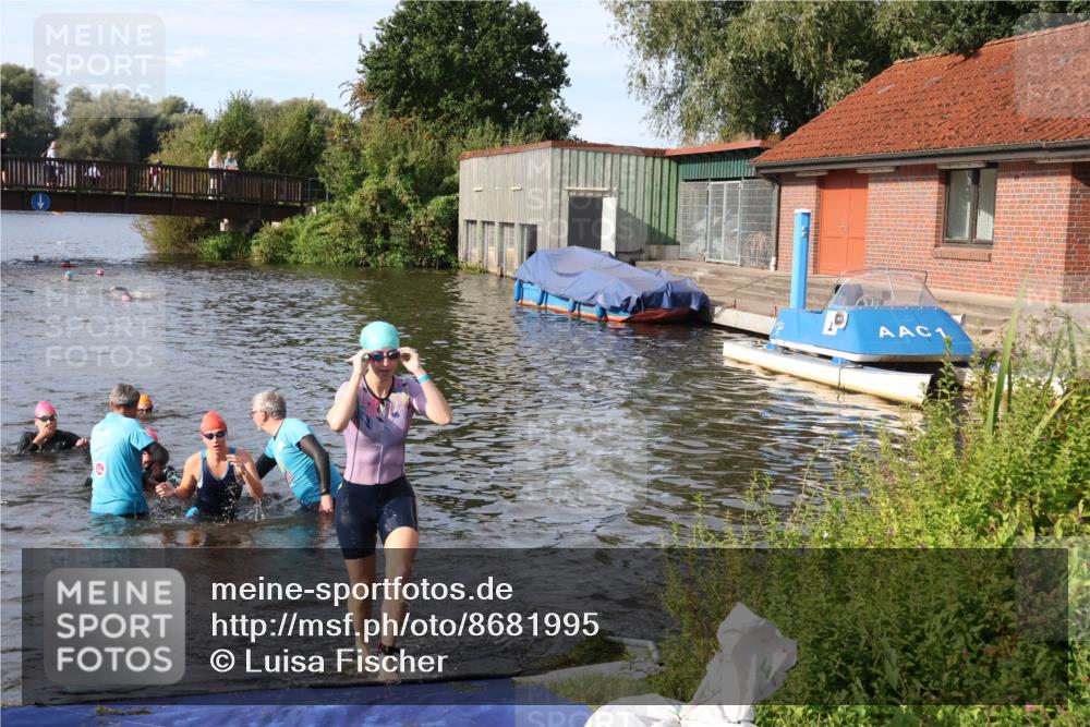 31.08.2025 - Elbe Triathlon Hamburg Luisa Fischer http://msf.ph/oto/8681995 31.08.2025 09:37:14 Schwimmen 783, 799, 921, 931 meine-sportfotos.de