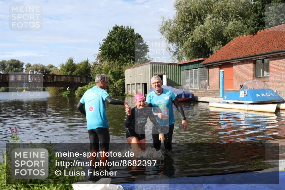 31.08.2025 - Elbe Triathlon Hamburg Luisa Fischer http://msf.ph/oto/8682397 31.08.2025 09:48:42 Schwimmen 782 meine-sportfotos.de