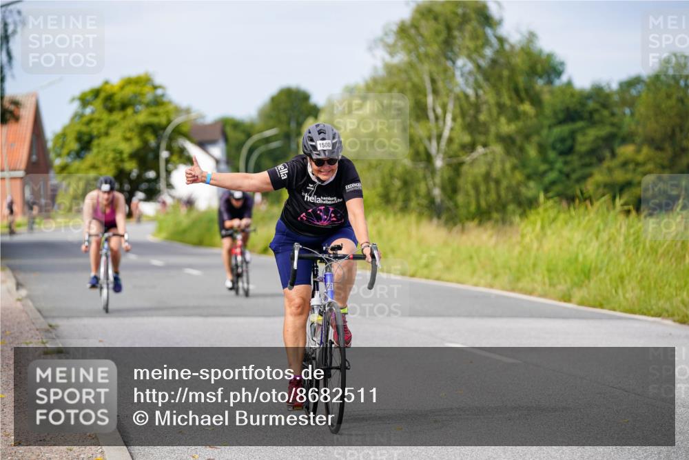 31.08.2025 - Elbe Triathlon Hamburg Michael Burmester http://msf.ph/oto/8682511 31.08.2025 11:03:35 Radfahren 1284, 1289, 1500, 1542 meine-sportfotos.de