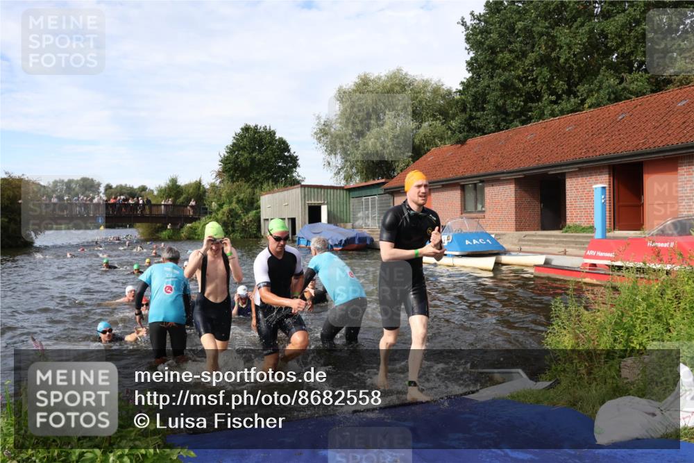 31.08.2025 - Elbe Triathlon Hamburg Luisa Fischer http://msf.ph/oto/8682558 31.08.2025 10:10:52 Schwimmen 947, 950, 960, 961, 971, 974, 998, 1005, 1009, 1024, 1033, 1037, 1042, 1051, 1070, 1077, 1081, 1106 meine-sportfotos.de