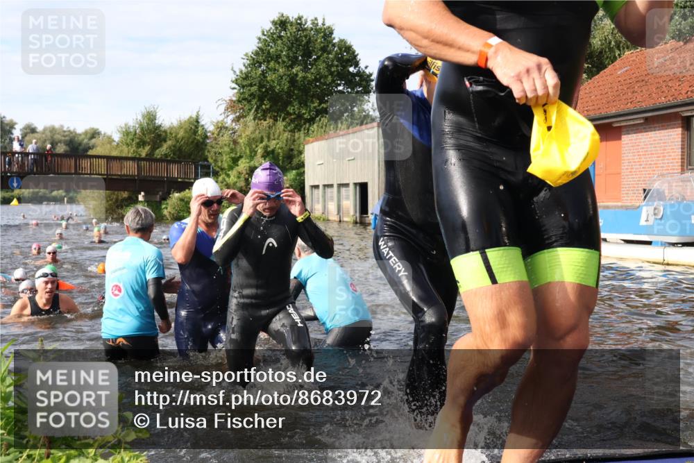 31.08.2025 - Elbe Triathlon Hamburg Luisa Fischer http://msf.ph/oto/8683972 31.08.2025 10:21:38 Schwimmen 1112, 1114, 1139, 1195, 1204, 1205, 1213, 1223, 1238, 1240 meine-sportfotos.de