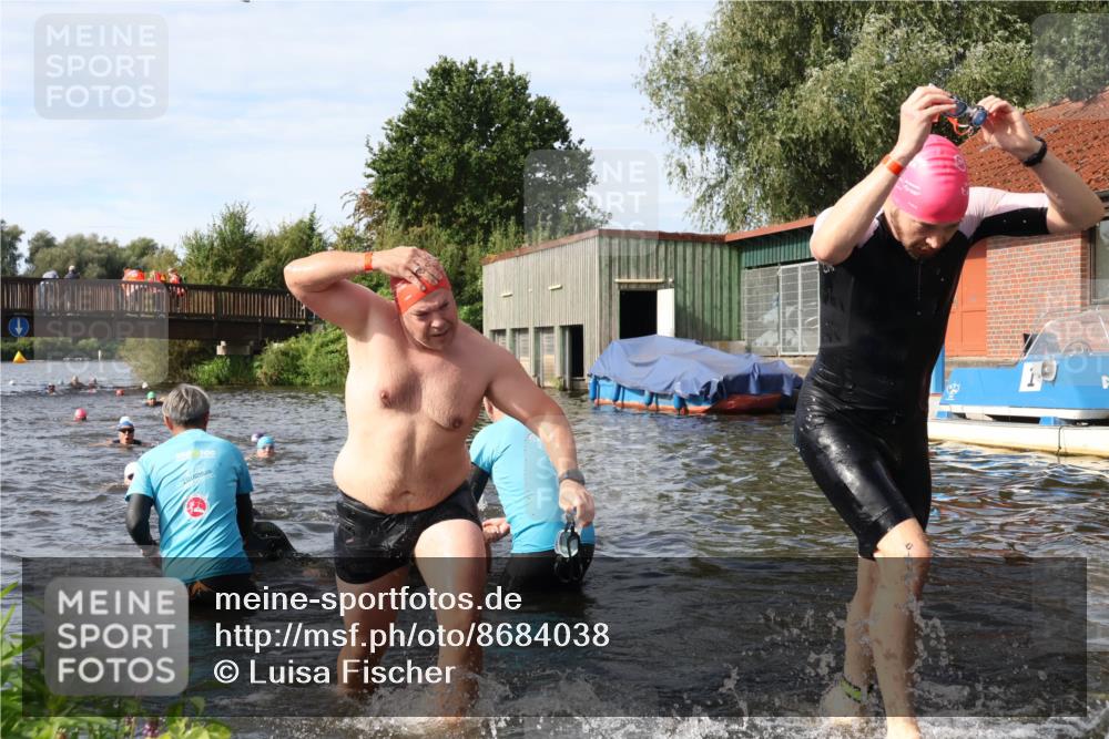 31.08.2025 - Elbe Triathlon Hamburg Luisa Fischer http://msf.ph/oto/8684038 31.08.2025 10:21:59 Schwimmen 1119, 1134, 1156, 1186, 1217, 1229, 1243 meine-sportfotos.de