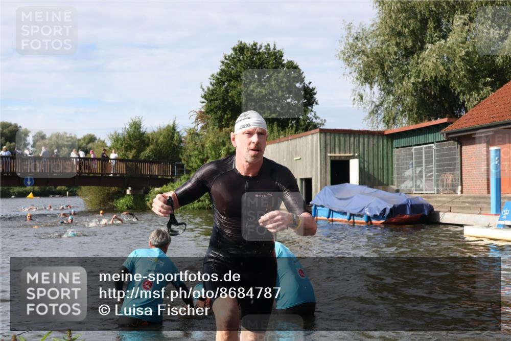 31.08.2025 - Elbe Triathlon Hamburg Luisa Fischer http://msf.ph/oto/8684787 31.08.2025 10:31:19 Schwimmen 1250, 1279, 1293, 1307, 1501 meine-sportfotos.de