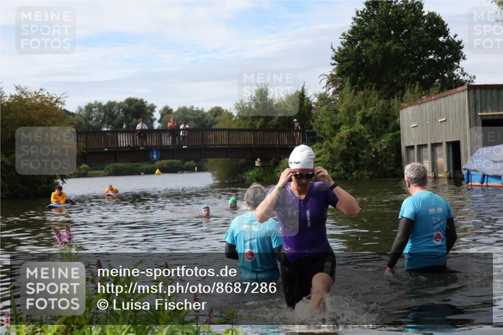 31.08.2025 - Elbe Triathlon Hamburg Luisa Fischer http://msf.ph/oto/8687286 31.08.2025 10:55:46 Schwimmen 1550 meine-sportfotos.de