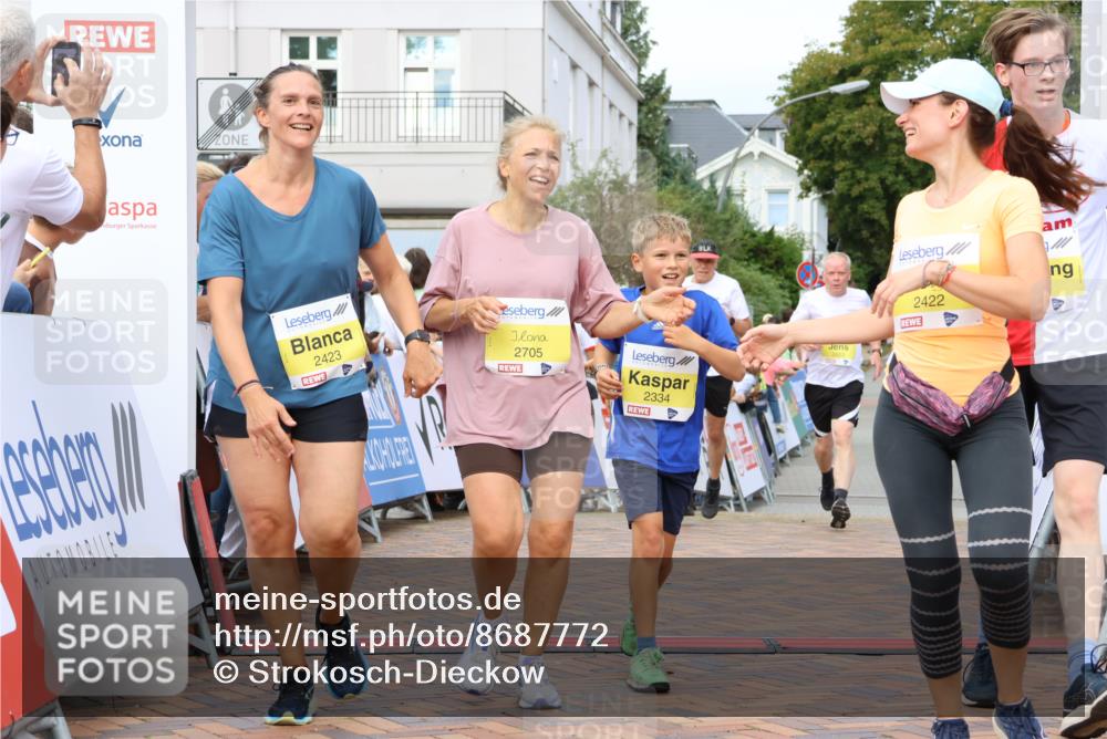 31.08.2025 - 21. Blankeneser Heldenlauf Strokosch-Dieckow http://msf.ph/oto/8687772 31.08.2025 10:29:50 Ziel 2683, 2322, 2248, 2250, 2423, 2422, 2705, 2455, 2545, 2544, 2514, 2603, 2602, 2532, 2334 meine-sportfotos.de