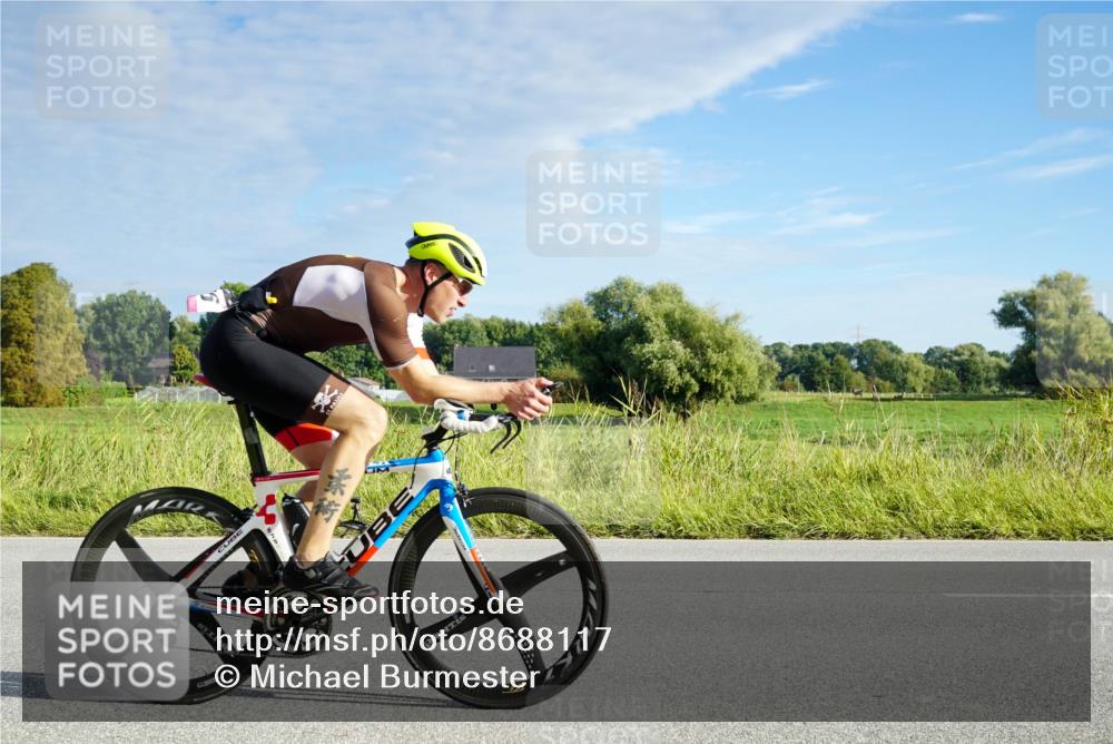 31.08.2025 - Elbe Triathlon Hamburg Michael Burmester http://msf.ph/oto/8688117 31.08.2025 08:47:04 Radfahren 176 meine-sportfotos.de