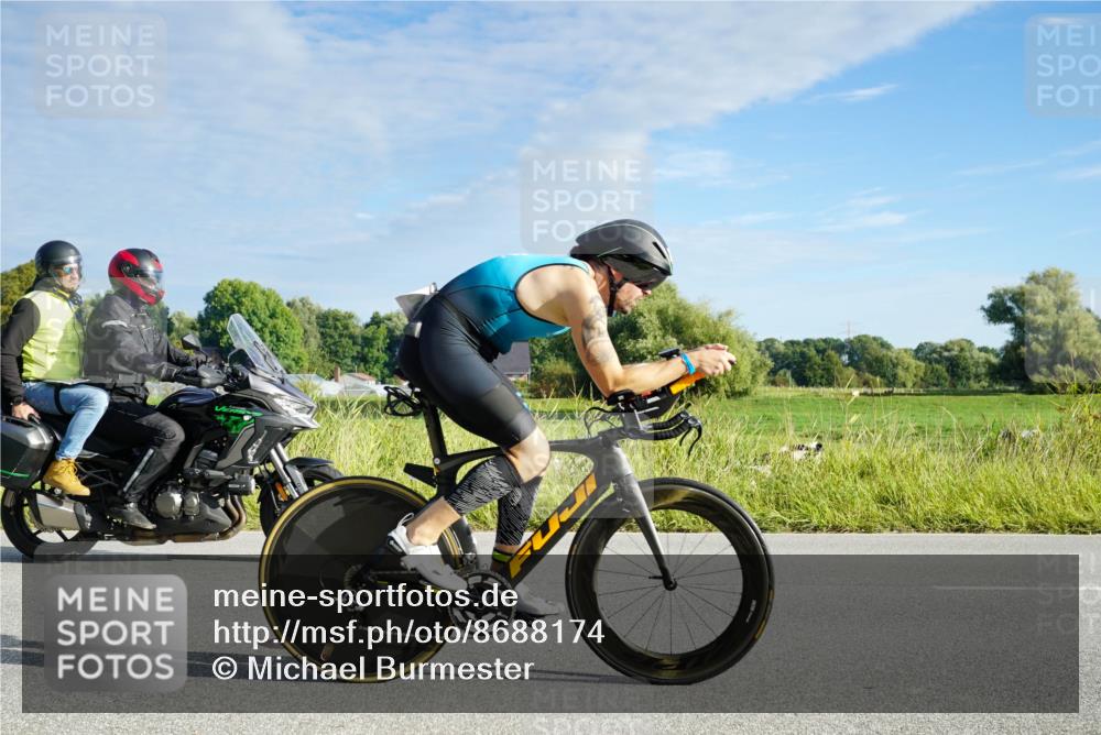31.08.2025 - Elbe Triathlon Hamburg Michael Burmester http://msf.ph/oto/8688174 31.08.2025 08:50:18 Radfahren 190, 205, 380 meine-sportfotos.de