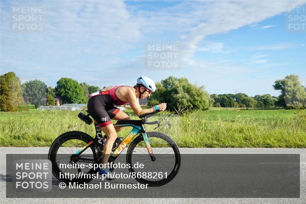 31.08.2025 - Elbe Triathlon Hamburg Michael Burmester http://msf.ph/oto/8688261 31.08.2025 08:54:09 Radfahren 187, 257, 265, 325, 375 meine-sportfotos.de
