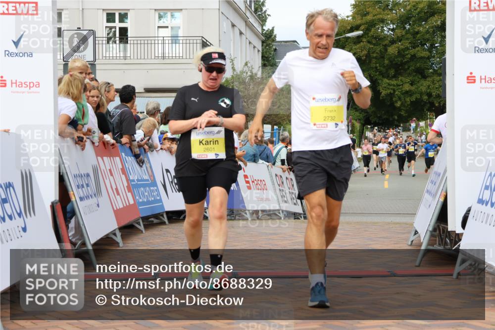 31.08.2025 - 21. Blankeneser Heldenlauf Strokosch-Dieckow http://msf.ph/oto/8688329 31.08.2025 10:29:21 Ziel 2601, 2732 meine-sportfotos.de