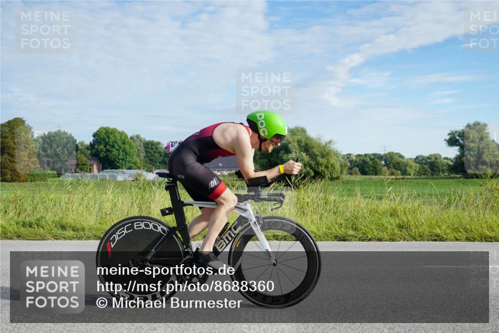 31.08.2025 - Elbe Triathlon Hamburg Michael Burmester http://msf.ph/oto/8688360 31.08.2025 08:57:17 Radfahren 185, 193, 246, 309, 348 meine-sportfotos.de