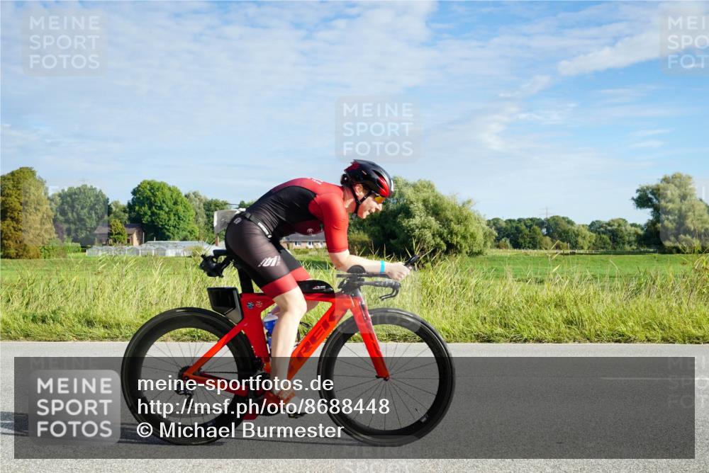 31.08.2025 - Elbe Triathlon Hamburg Michael Burmester http://msf.ph/oto/8688448 31.08.2025 08:59:11 Radfahren 175, 258, 282, 357 meine-sportfotos.de