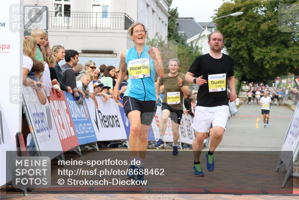 31.08.2025 - 21. Blankeneser Heldenlauf Strokosch-Dieckow http://msf.ph/oto/8688462 31.08.2025 10:29:08 Ziel 2246, 2035, 2457, 2212, 2230, 2391, 2091, 2089 meine-sportfotos.de