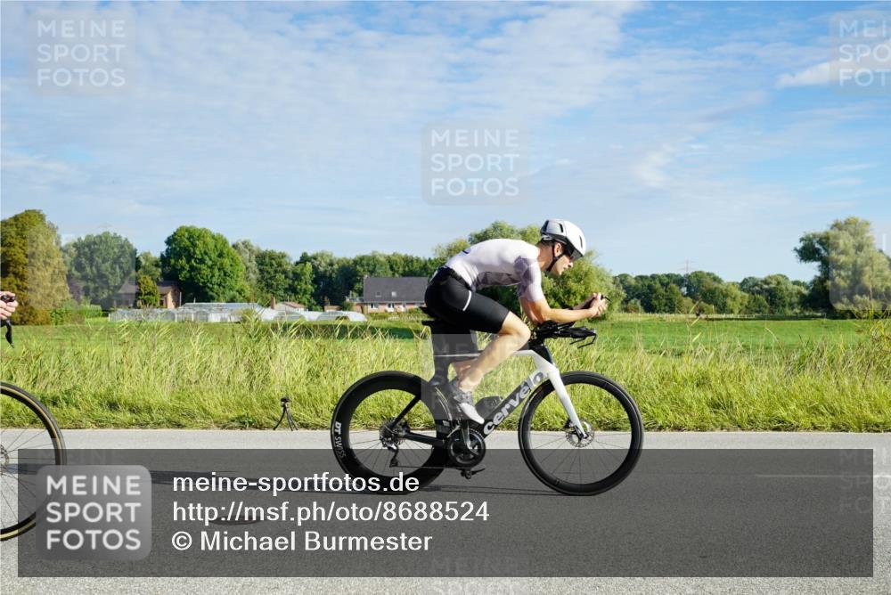 31.08.2025 - Elbe Triathlon Hamburg Michael Burmester http://msf.ph/oto/8688524 31.08.2025 09:01:45 Radfahren 173, 274, 330, 371, 551 meine-sportfotos.de