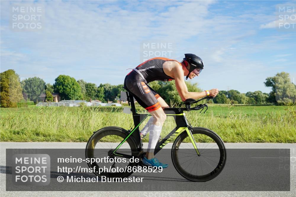 31.08.2025 - Elbe Triathlon Hamburg Michael Burmester http://msf.ph/oto/8688529 31.08.2025 09:01:54 Radfahren 176, 194, 210 meine-sportfotos.de