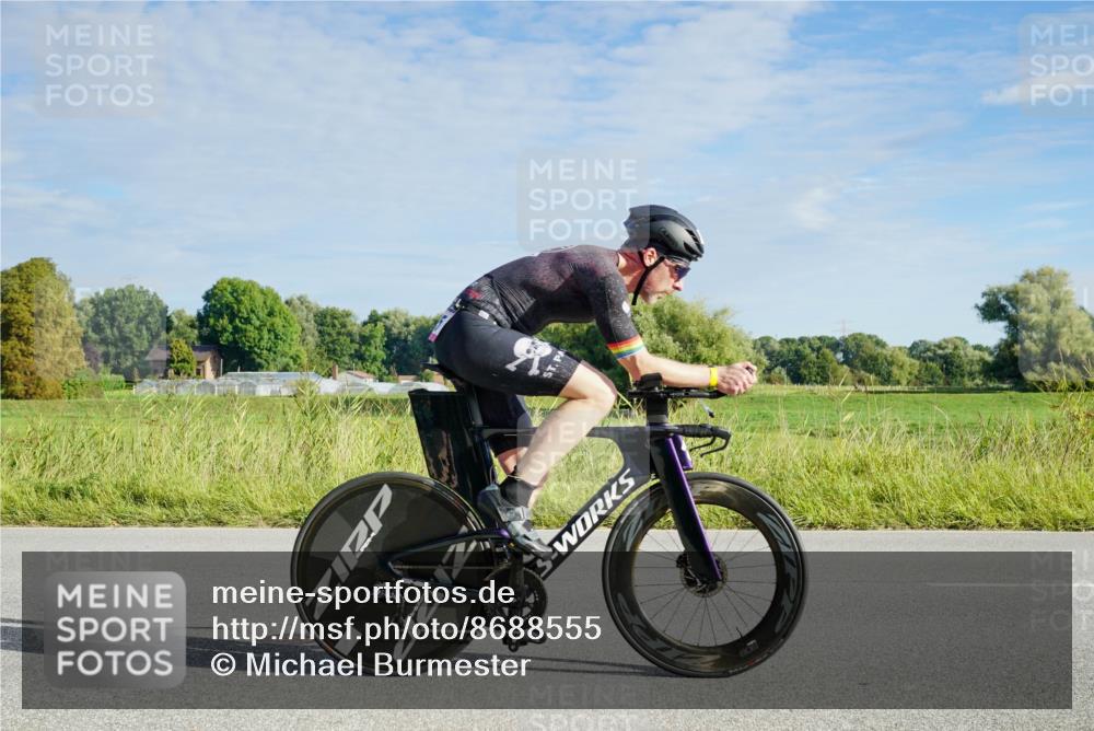 31.08.2025 - Elbe Triathlon Hamburg Michael Burmester http://msf.ph/oto/8688555 31.08.2025 09:02:27 Radfahren 165, 170, 186, 205, 213, 363, 455 meine-sportfotos.de
