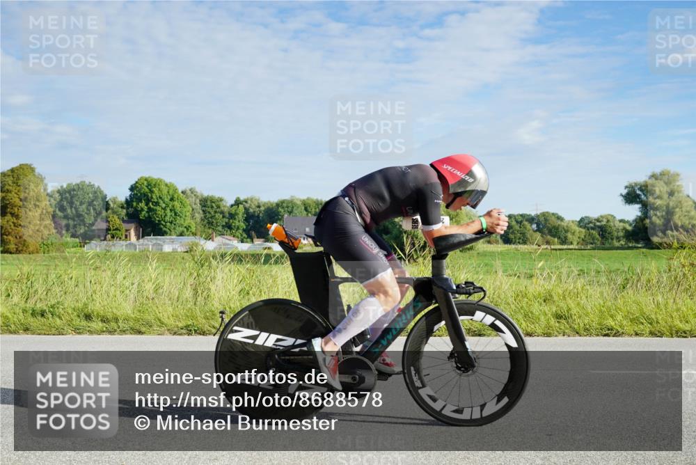 31.08.2025 - Elbe Triathlon Hamburg Michael Burmester http://msf.ph/oto/8688578 31.08.2025 09:03:45 Radfahren 191, 209, 232, 378, 506 meine-sportfotos.de