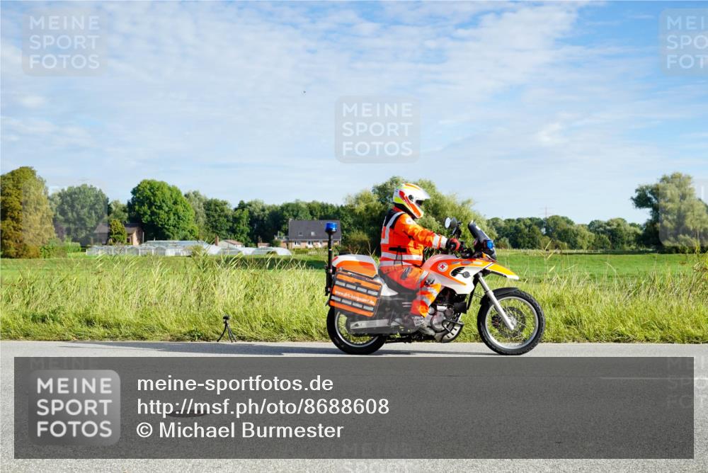 31.08.2025 - Elbe Triathlon Hamburg Michael Burmester http://msf.ph/oto/8688608 31.08.2025 09:04:48 Radfahren  meine-sportfotos.de