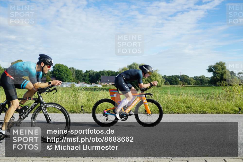 31.08.2025 - Elbe Triathlon Hamburg Michael Burmester http://msf.ph/oto/8688662 31.08.2025 09:06:49 Radfahren 172, 379, 381, 505 meine-sportfotos.de