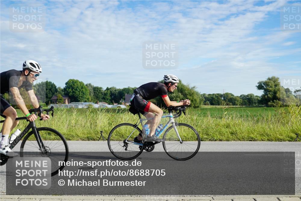 31.08.2025 - Elbe Triathlon Hamburg Michael Burmester http://msf.ph/oto/8688705 31.08.2025 09:07:53 Radfahren 182, 187, 257, 344, 375, 479, 492, 516, 545 meine-sportfotos.de