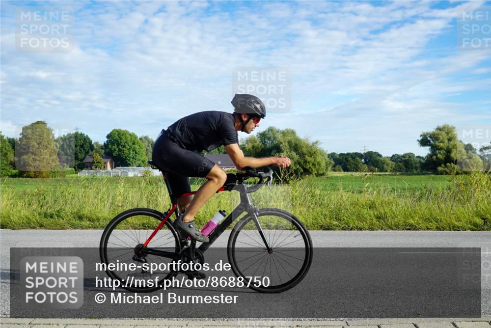 31.08.2025 - Elbe Triathlon Hamburg Michael Burmester http://msf.ph/oto/8688750 31.08.2025 09:08:44 Radfahren 169, 207, 227, 237, 252, 313, 386 meine-sportfotos.de