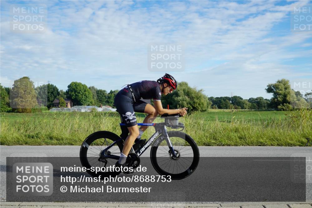 31.08.2025 - Elbe Triathlon Hamburg Michael Burmester http://msf.ph/oto/8688753 31.08.2025 09:08:49 Radfahren 169, 252, 313, 325 meine-sportfotos.de