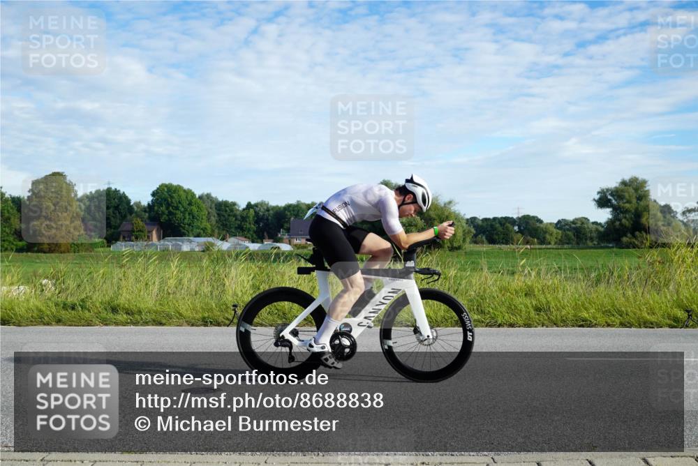 31.08.2025 - Elbe Triathlon Hamburg Michael Burmester http://msf.ph/oto/8688838 31.08.2025 09:10:55 Radfahren 171, 248, 279, 436 meine-sportfotos.de