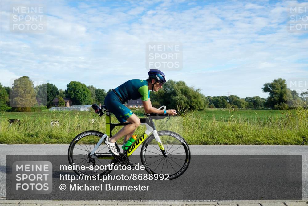 31.08.2025 - Elbe Triathlon Hamburg Michael Burmester http://msf.ph/oto/8688992 31.08.2025 09:14:03 Radfahren 210, 221, 282, 305, 360, 384, 519, 551, 554 meine-sportfotos.de
