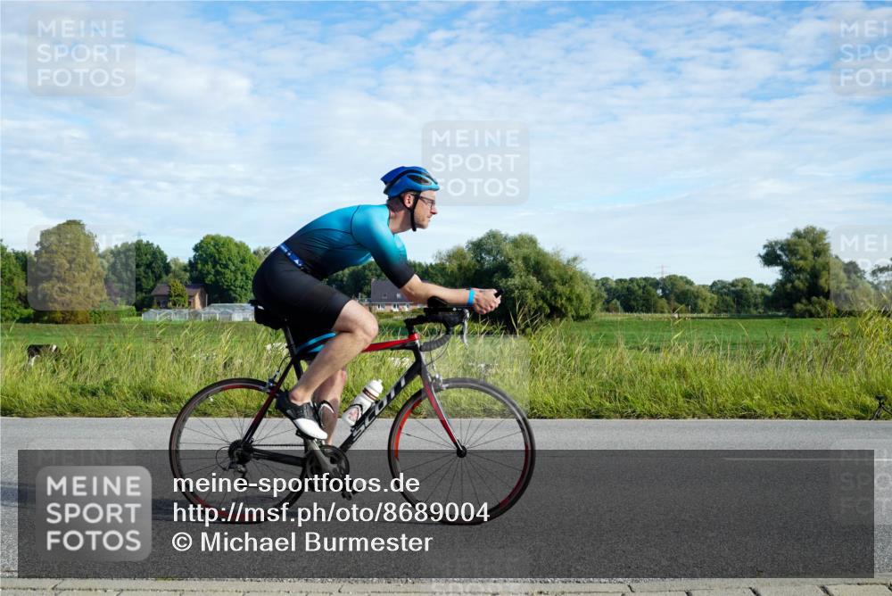 31.08.2025 - Elbe Triathlon Hamburg Michael Burmester http://msf.ph/oto/8689004 31.08.2025 09:14:09 Radfahren 210, 216, 305, 360, 384, 519, 554 meine-sportfotos.de