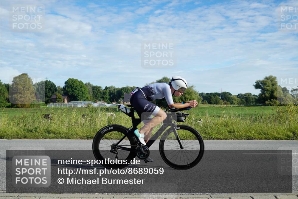 31.08.2025 - Elbe Triathlon Hamburg Michael Burmester http://msf.ph/oto/8689059 31.08.2025 09:15:16 Radfahren 192, 274, 290, 333, 359 meine-sportfotos.de