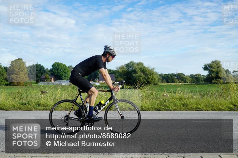 31.08.2025 - Elbe Triathlon Hamburg Michael Burmester http://msf.ph/oto/8689082 31.08.2025 09:15:43 Radfahren 165, 191, 394, 502, 645 meine-sportfotos.de