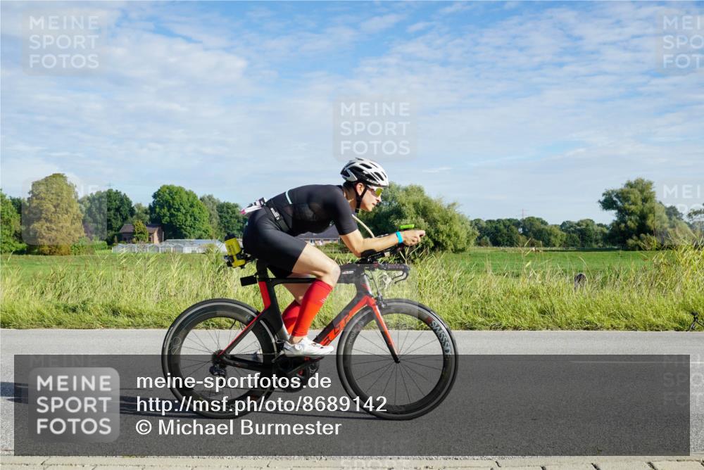 31.08.2025 - Elbe Triathlon Hamburg Michael Burmester http://msf.ph/oto/8689142 31.08.2025 09:17:06 Radfahren 225, 245, 598 meine-sportfotos.de