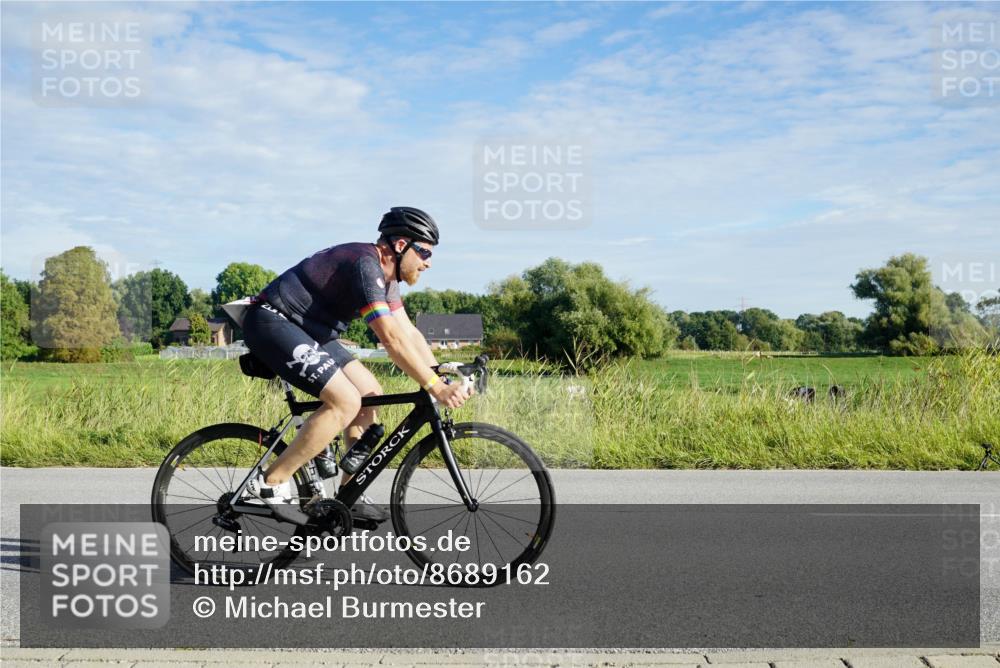 31.08.2025 - Elbe Triathlon Hamburg Michael Burmester http://msf.ph/oto/8689162 31.08.2025 09:17:48 Radfahren 173, 284, 330, 476, 539 meine-sportfotos.de